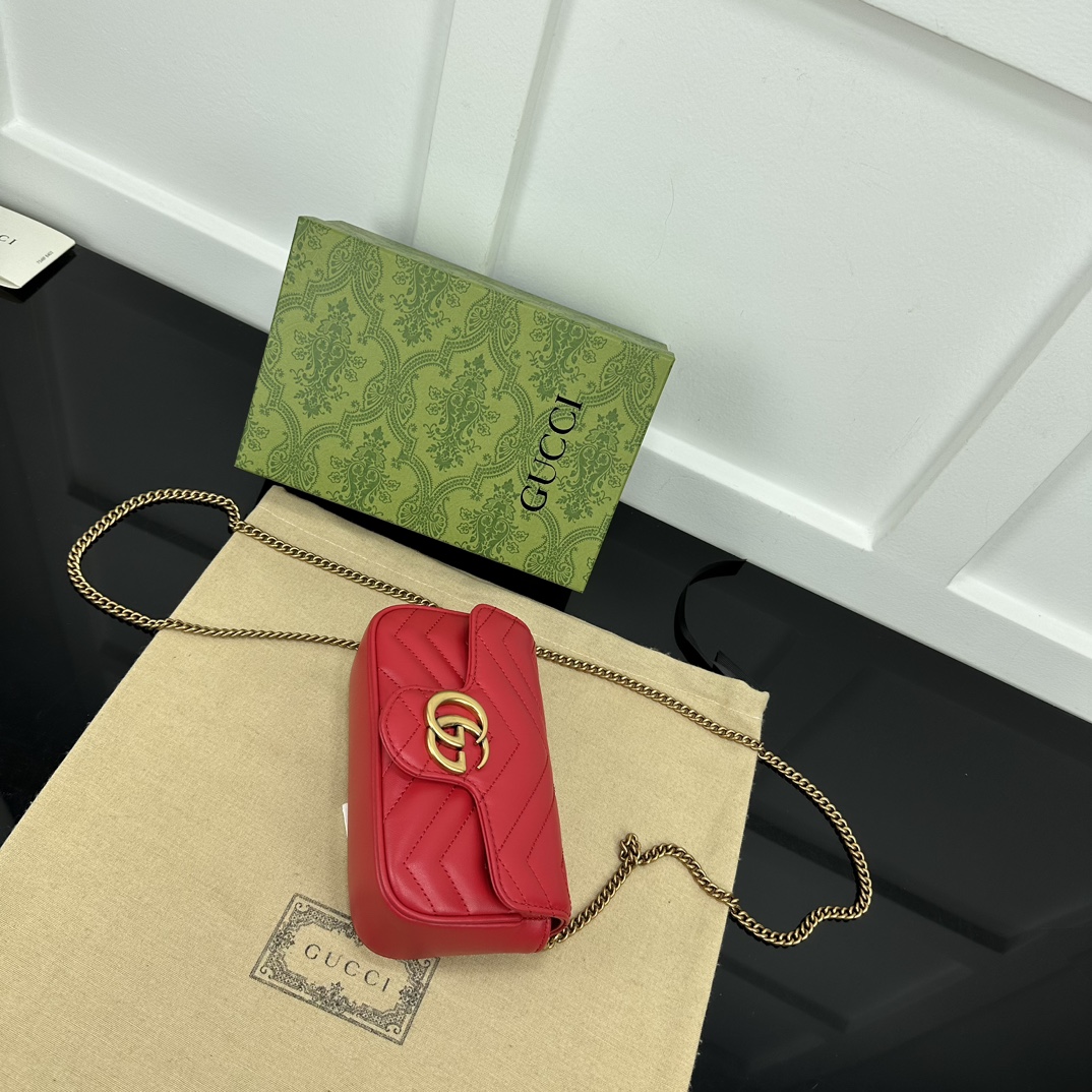 Gucci Satchel Bags